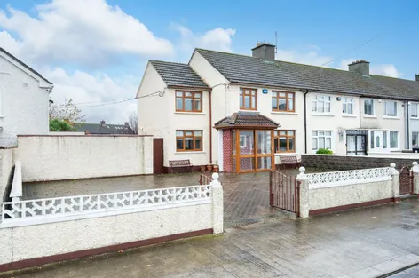 100 Walkinstown Drive, Walkinstown, Dublin 12, D12 - DNG