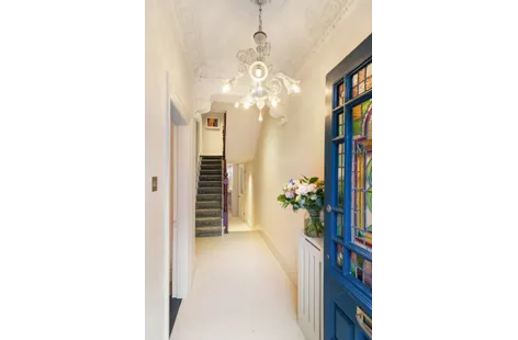 30 Oaklands Park, Sandymount, Dublin 4, D04 - DNG