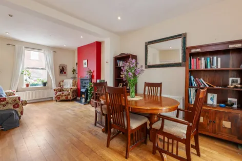10 St Michael's Road, Botanic Avenue, Glasnevin, Dublin 9, D09A2T2 -  DNG