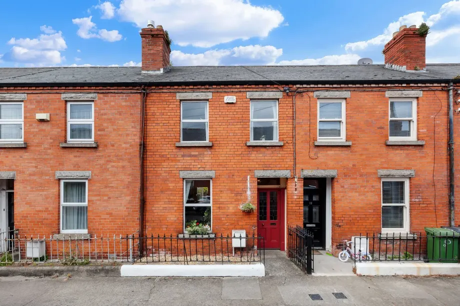 10 St Michael's Road, Botanic Avenue, Glasnevin, Dublin 9, D09A2T2 - DNG Estate Agents