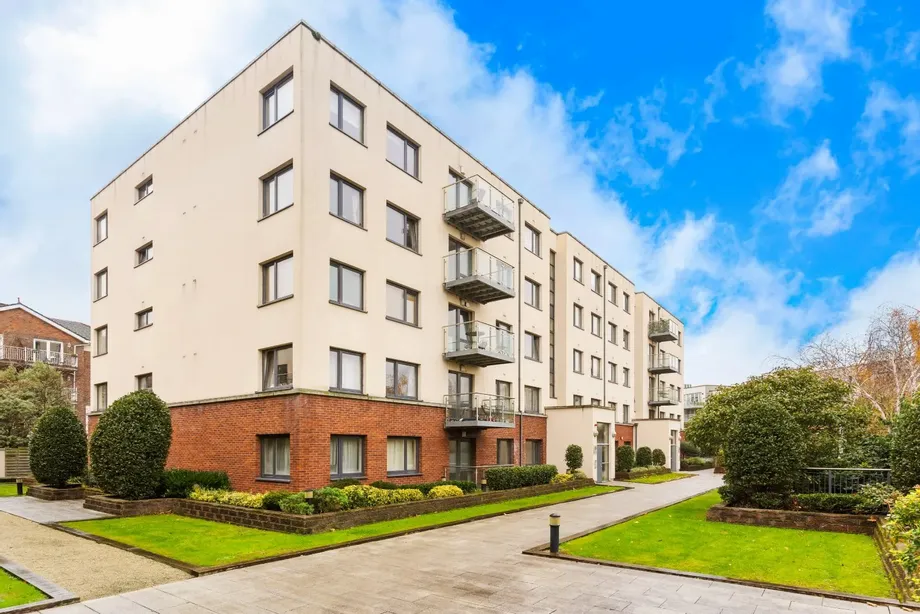 42 The Bottleworks, Block B, Irishtown, Dublin 4, D04 - DNG Estate Agents