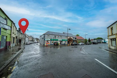 Walshe's, Church St, Crossmolina, Co. Mayo., F26HV12 - DNG