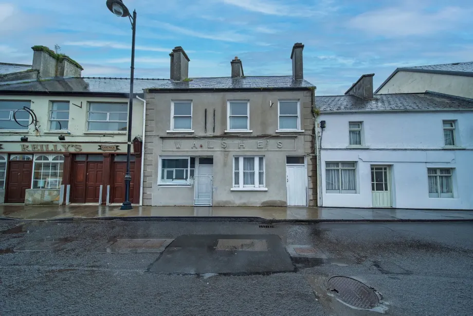 Walshe's, Church St, Crossmolina, Co. Mayo., F26HV12 - DNG Estate Agents
