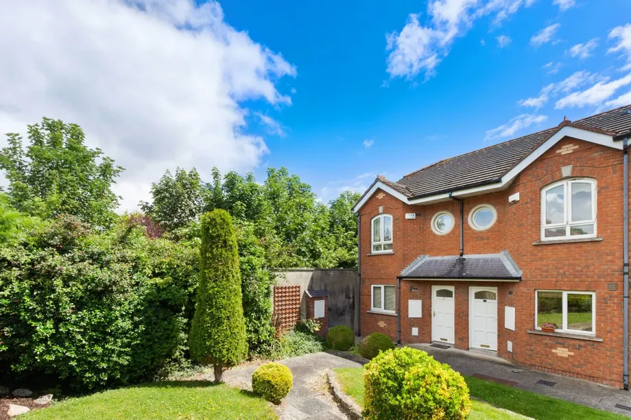 10 Shandon Green, Phibsboro, Dublin 7, D07F9W0 - DNG Estate Agents