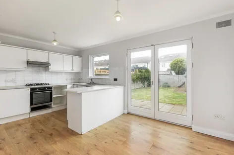 32 Warren Avenue, Warren Park, Castleknock, Dublin 15, D15ACW2 -  DNG