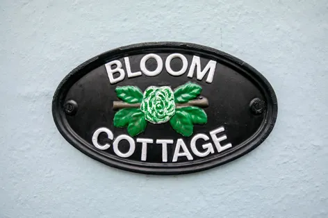 24 Sandycove Avenue West, Sandycove, Co Dublin, A96XY97 -  DNG