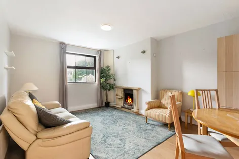 Apartment 2, Leinster Hall, 83 Leinster Road, Rathmines, Dublin 6, D06K667 -  DNG