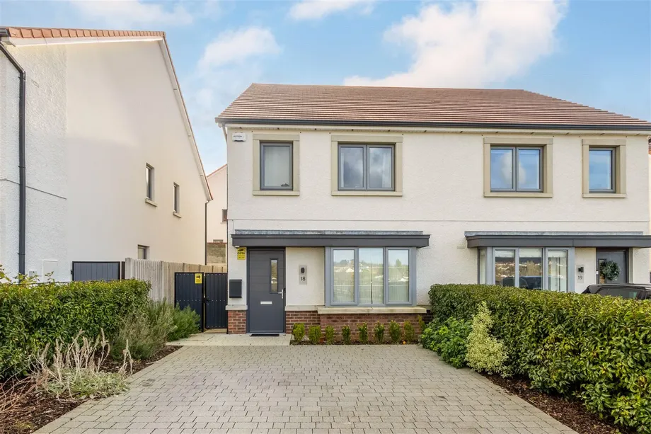 18 Archers Wood Avenue, Delgany, Co. Wicklow, A63P8W8 - DNG Estate Agents