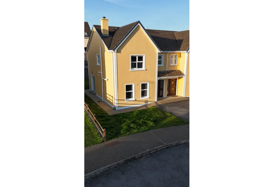 12 Ard Na Greine, Ardara, Co Donegal, F94NY27 - DNG Estate Agents