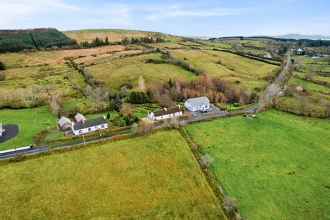 Bridge Cottage, Dunkineely, Donegal, F94 -  DNG