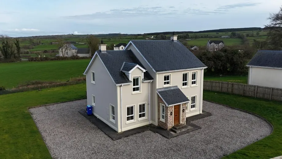 2 Alt Crescent, Castlefin, Co. Donegal, F93V5R2 - DNG Estate Agents