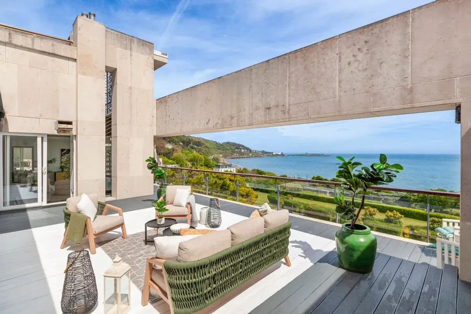 3 Newman, The Court Killiney Bay, Station Road, Killiney, Co Dublin, A96TD32 - DNG Estate Agents