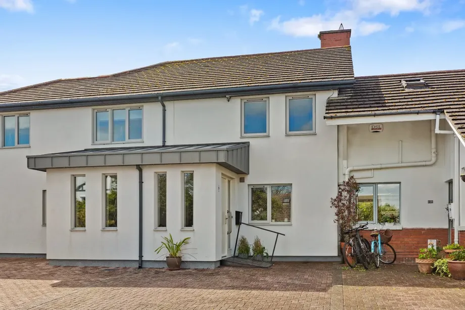 9 Chester Square, Villarea Park, Glenageary, Co Dublin, A96F7D8 - DNG Estate Agents