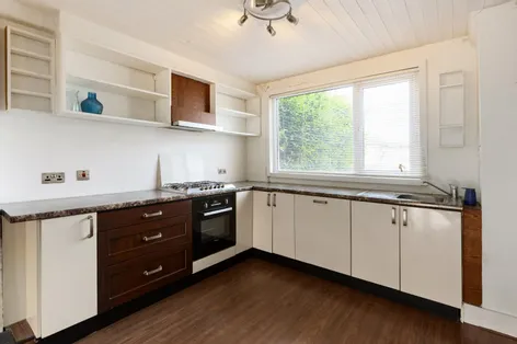 36 Bargy Road, East Wall, Dublin 3, D03H932 -  DNG
