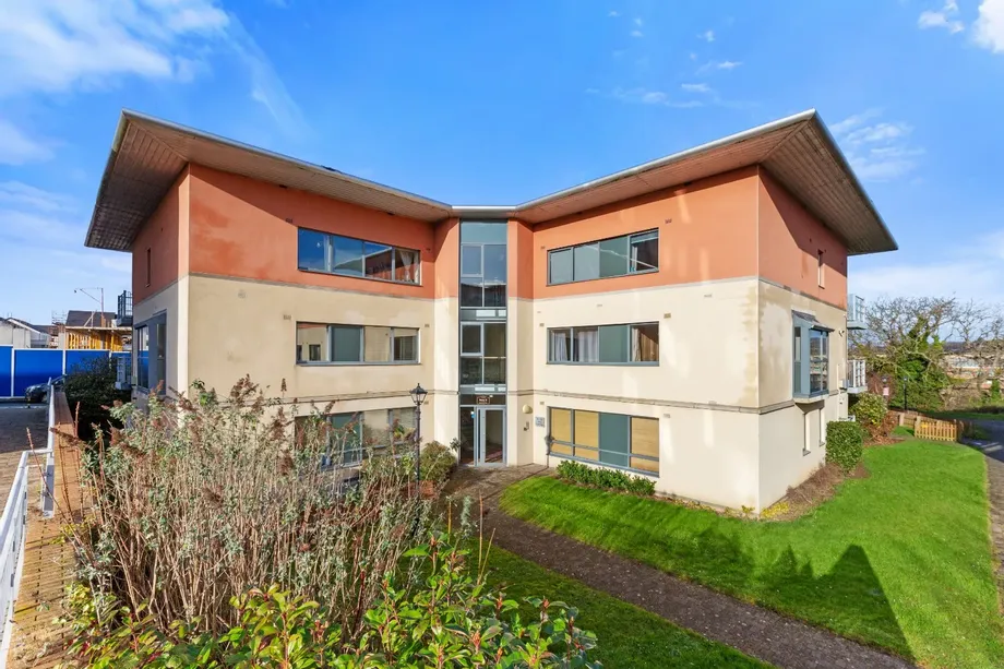 86 West Courtyard, Tullyvale, Cabinteely, Dublin 18, D18YN24 - DNG Estate Agents