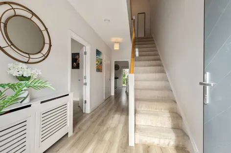 8 Willow Glen, Glenamuck Road, Carrickmines, Dublin 18, D18W9TY -  DNG