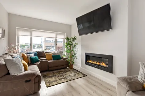 8 Willow Glen, Glenamuck Road, Carrickmines, Dublin 18, D18W9TY -  DNG