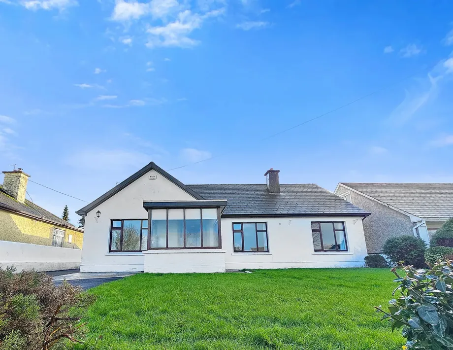 Endell, Kilrush Road, Ennis, Co. Clare, V95A9DT - DNG Estate Agents