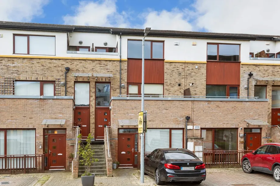 27 Olcovar, Shankill, Dublin 18, D18W448 - DNG Estate Agents