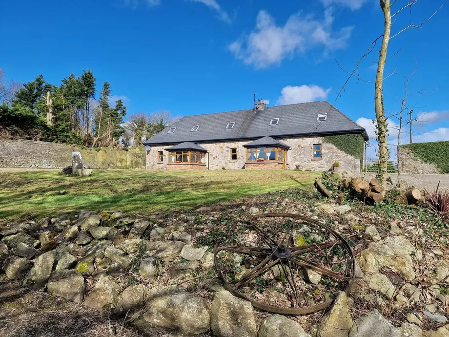 1&2 The Barn, Castlecrine, Sixmilebridge, Co. Clare, V95DE6H - DNG Estate Agents