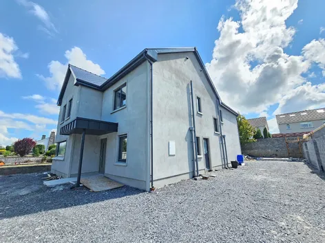 1 Loughvella, Lahinch Road, Ennis, Co. Clare, V95DD2F -  DNG