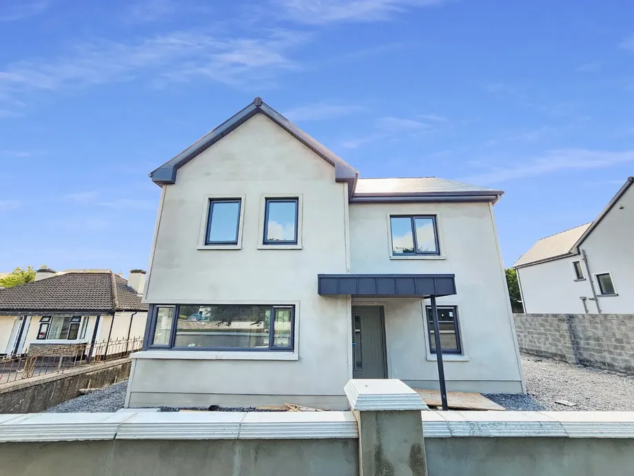 1 Loughvella, Lahinch Road, Ennis, Co. Clare, V95DD2F - DNG Estate Agents