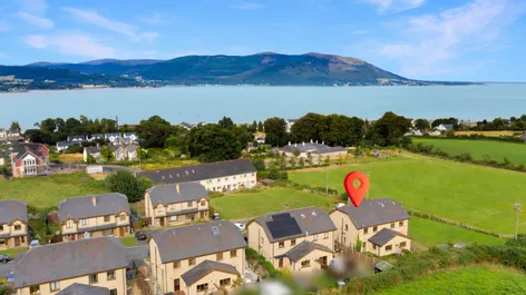 11 Elmore Lawns, Omeath, Co. Louth, A91 -  DNG
