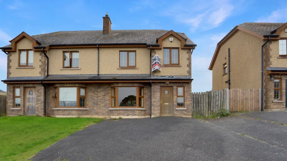 11 Elmore Lawns, Omeath, Co. Louth, A91 - DNG Estate Agents