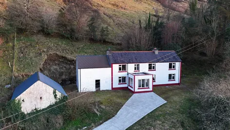 Strasallagh, Glenties, Co. Donegal, F94C7K4 -  DNG