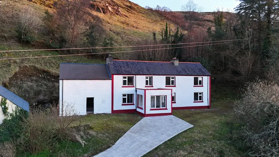 Strasallagh, Glenties, Co. Donegal, F94C7K4 - DNG Estate Agents