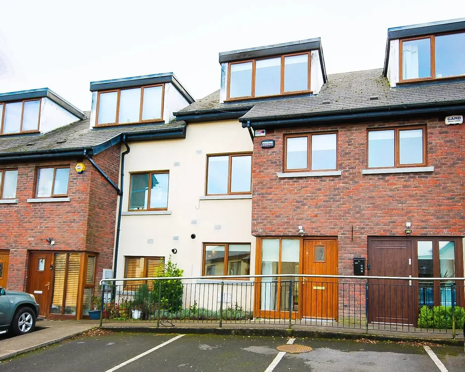 4 Slade Castle View, Saggart, Co. Dublin, D24Y012 - DNG Estate Agents