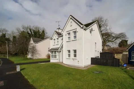 8 Greenfields, Convoy, Co. Donegal, F93RK83 -  DNG