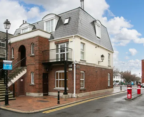 2 Loftus Square, Rathfarnham Gate, Rathfarnham, Dublin 14, D14HH34 -  DNG