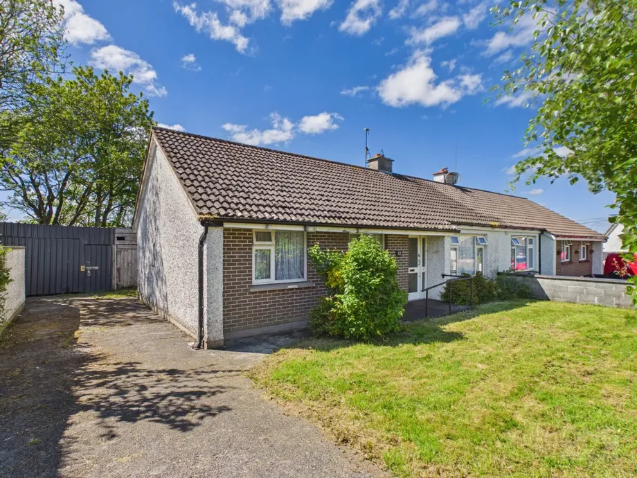 12 Hillview Crescent, Killeigh, Co Offaly, R35HD53 - DNG Estate Agents