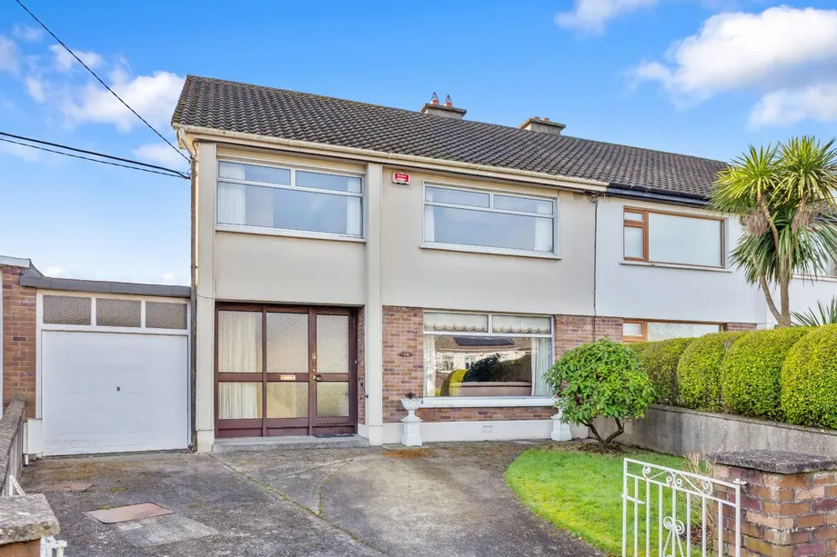 16 Arnold Park, Glenageary, Co Dublin, A96N6Y7 - DNG Estate Agents