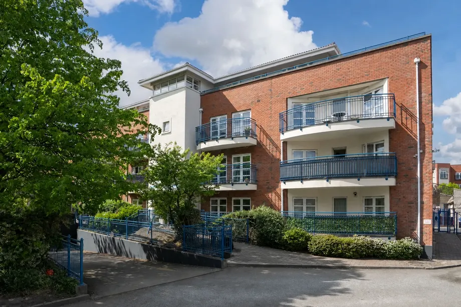 Apt 51 Tenterfields, Brown Street South, Dublin 8, D08 - DNG Estate Agents