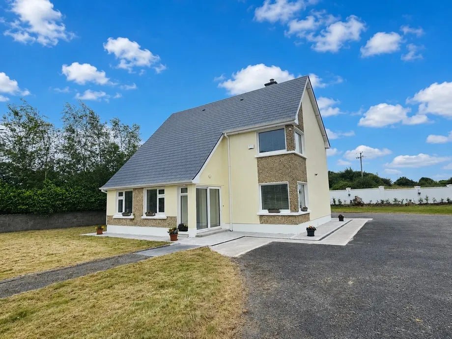 Barefield, Ennis, Co Clare, V95N97W - DNG Estate Agents