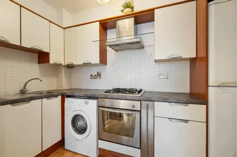 23 Bracken Hill, Sandyford, Dublin 18, D18WV99 - DNG