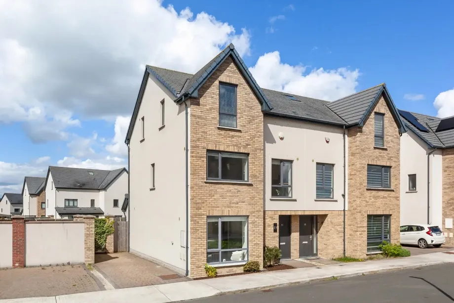 21 The Crescent, Bellingsmore, Hollystown, Dublin 15, D15HPE8 - DNG Estate Agents