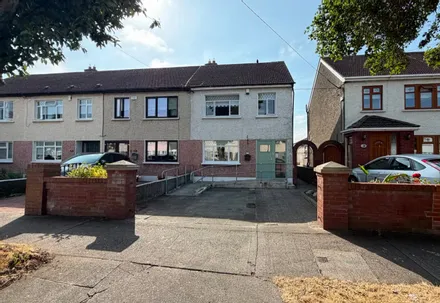 17 St Finbarrs Close, Greenhills, Dublin 12, D12W1C7
