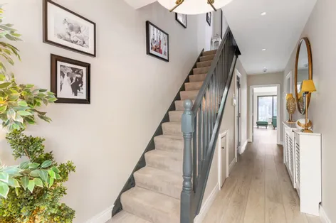 77 Longwood Park, Rathfarnham, Dublin 14, D14X6K2 -  DNG