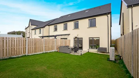 33 Fairways Gardens, Dundalk, Co. Louth, A91 -  DNG