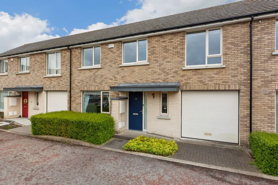 16 Rathborne Park, Ashtown, Dublin 15, D15PW6K - DNG Estate Agents