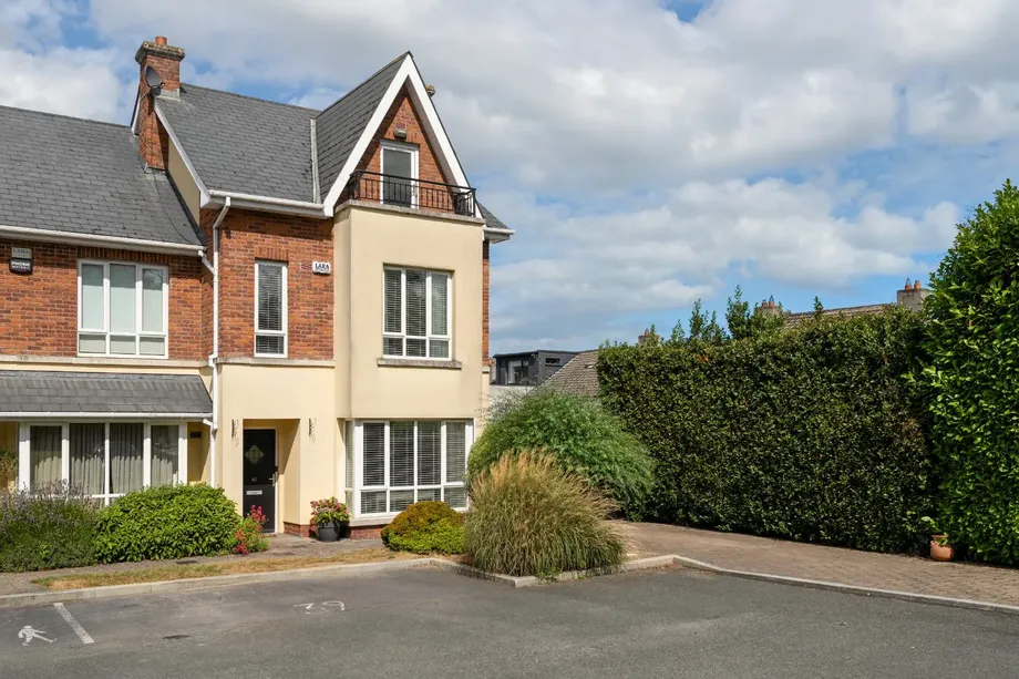 41 Ballintyre Downs, Ballinteer, Dublin 16, D16P589 - DNG Estate Agents