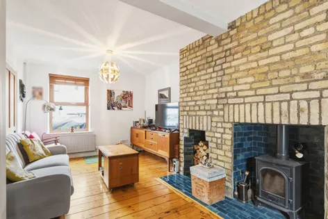 27 Geoffrey Keating Road, The Tenters, Dublin 8, D08 - DNG