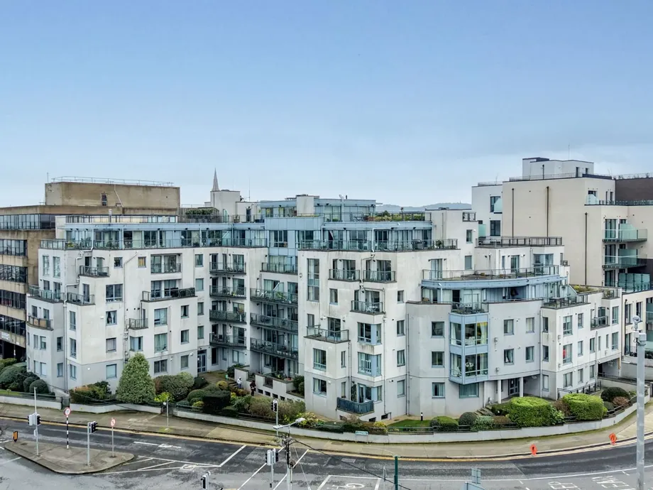 21 The Anchorage, Clarence Street, Dun Laoghaire, Co Dublin, A96X894 - DNG Estate Agents