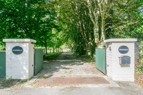 Bridesfield, Bridesglen Road, Rathmichael, Dublin 18, D18KD92 - DNG