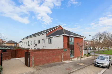 74 Fernleigh Drive, Castleknock, Dublin 15, D15W1C9 -  DNG