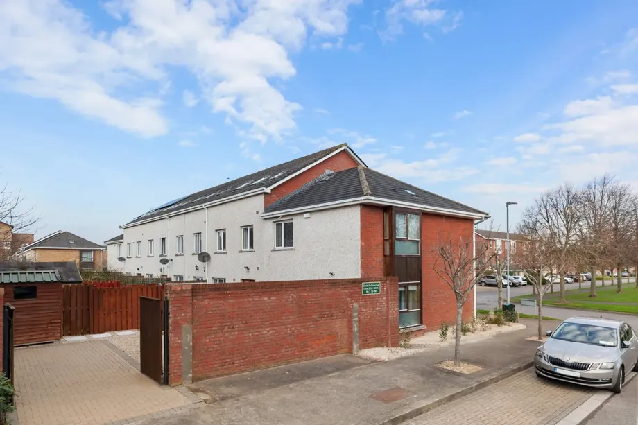 74 Fernleigh Drive, Castleknock, Dublin 15, D15W1C9 - DNG Estate Agents