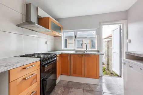 43 Quarry Road, Cabra, Dublin 7, D07AYH0 -  DNG